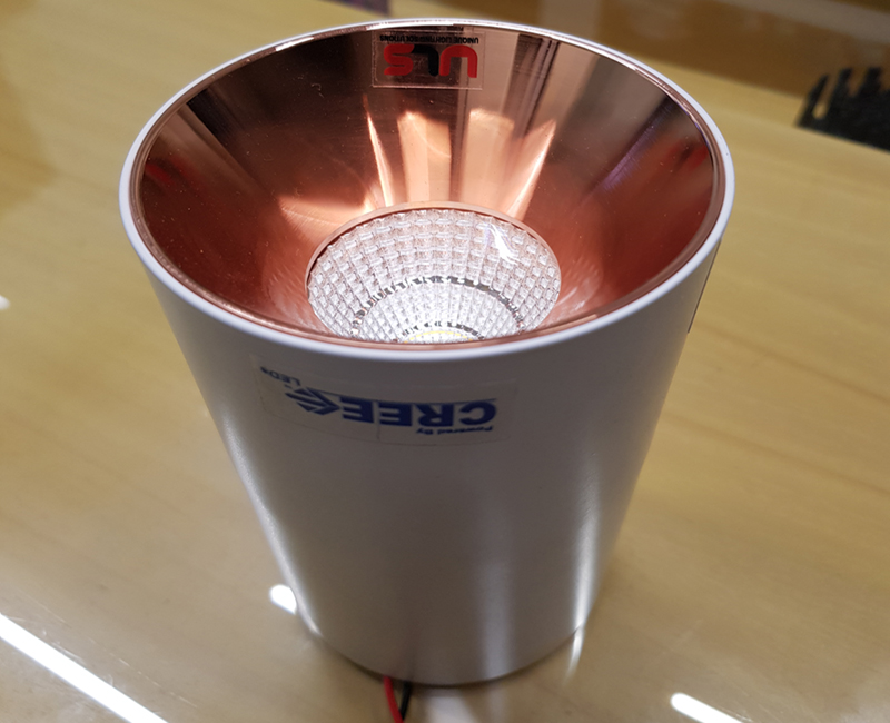 TRACK LIGHT & SURFACE FIXTURES - 1264